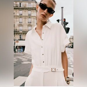 Women LONG CREPE JUMPSUIT from Zara. Off white. Size XS